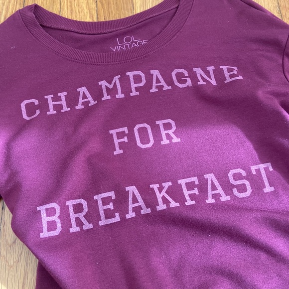 Sweatshirt - Picture 2 of 3